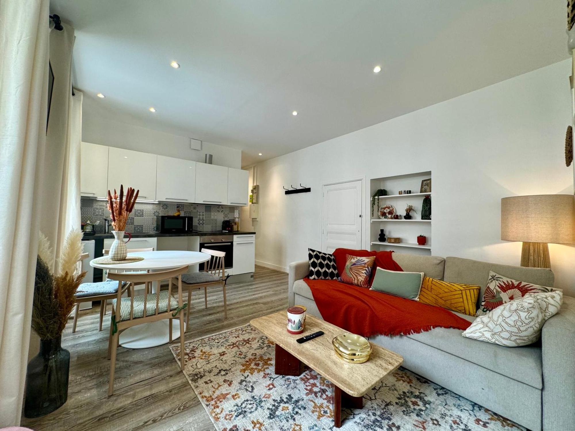 Suite Tango Lyon Extérieur photo